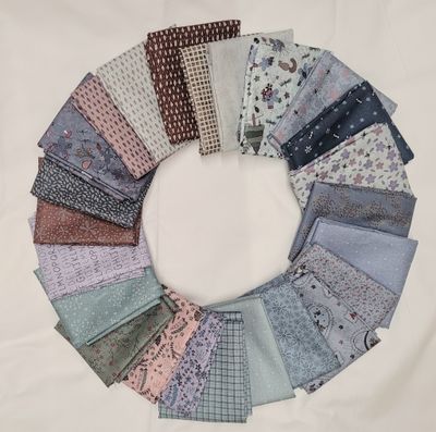 Pacchetto 24 fat quarters Collezione Favourites Lynette Anderson