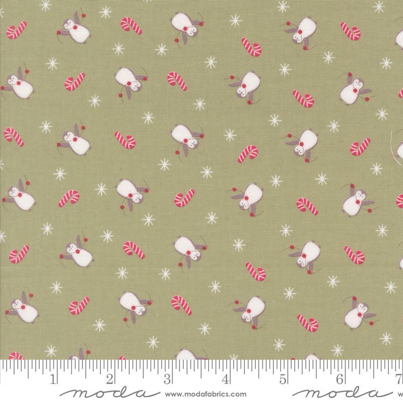 A Very Sweet Christmas by Bunny Hill 3062-18