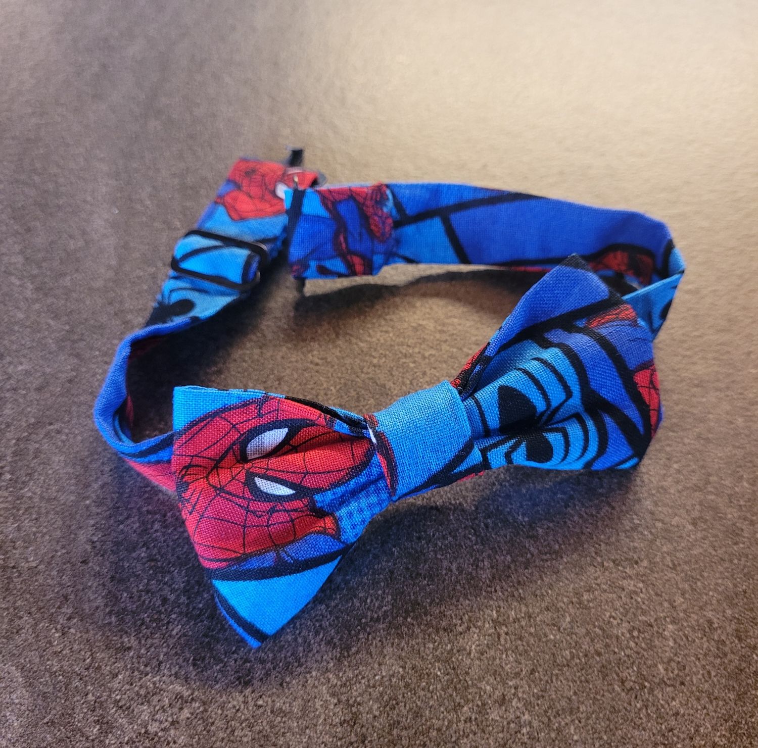 Papillon bambini Spiderman (oppure scegli tu la fantasia)