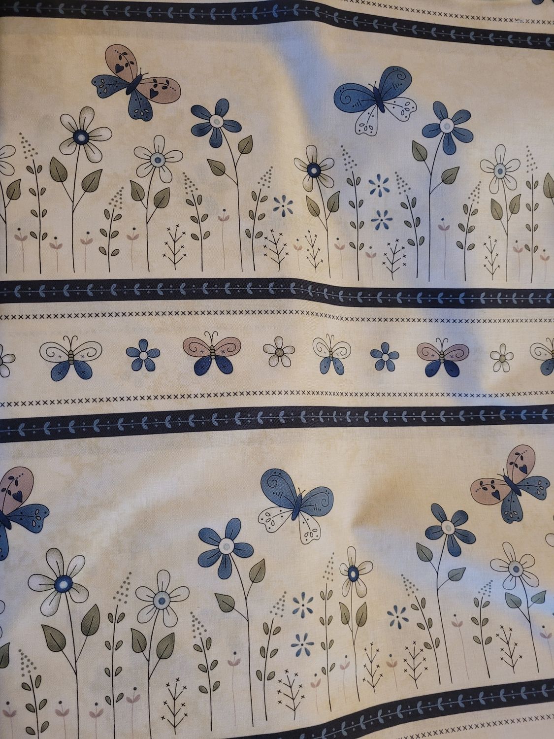 Butterflies and blooms 4707-931