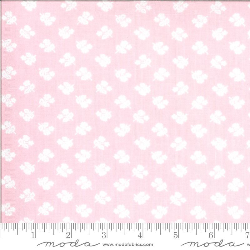 Sophie 1871217 Brenda Riddle Moda Fabrics