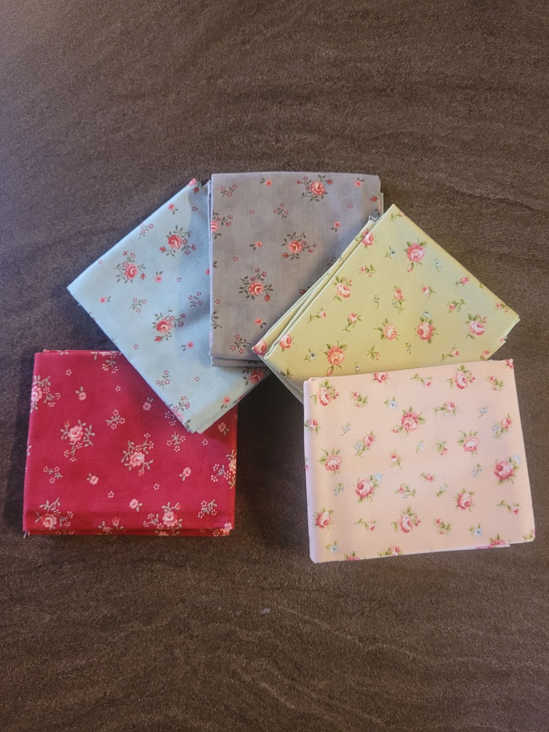 Set 5 fat quarters con le rose
