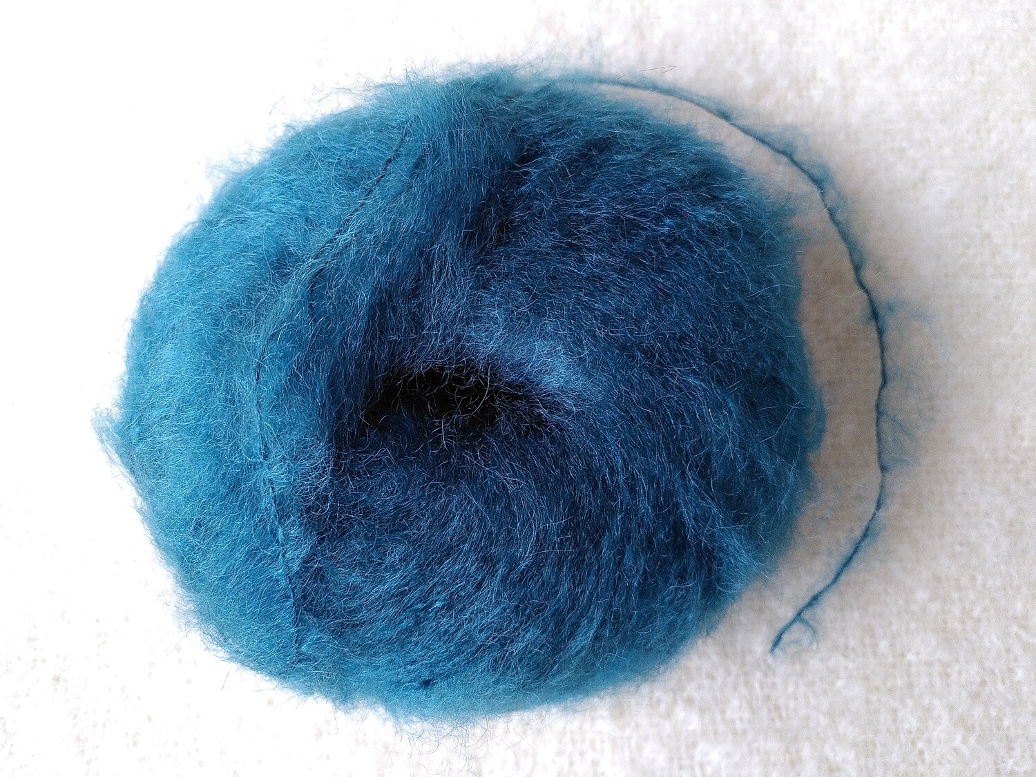 Pelote Pur Mohair couleur Col Vert