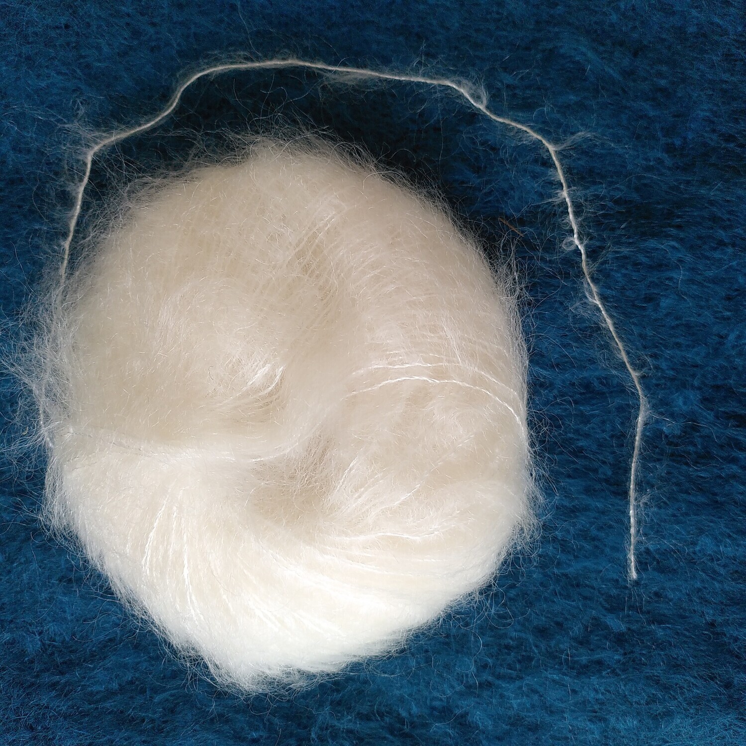 Pelote Mohair &amp; Soie couleur Ecru