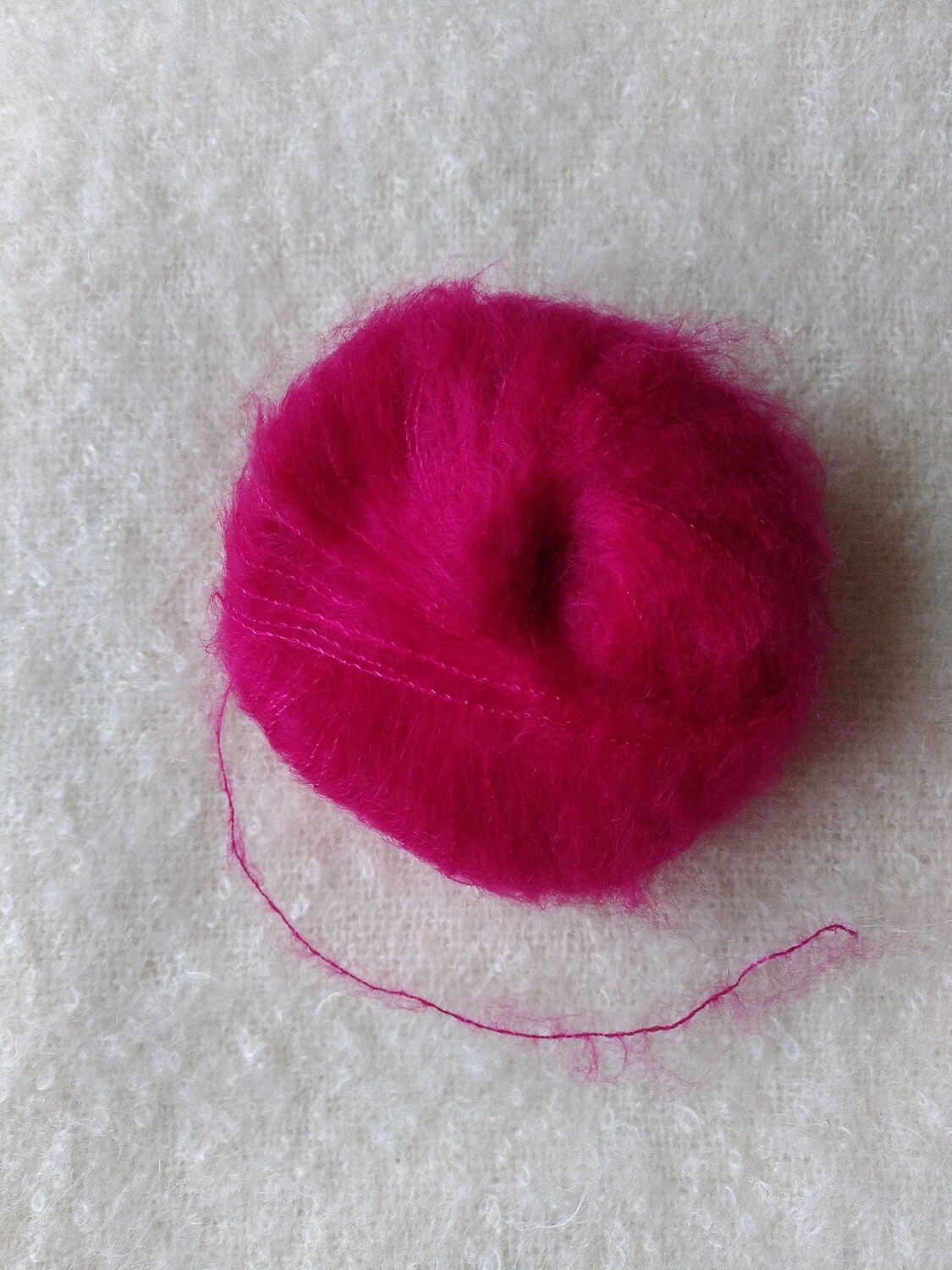 Pelote Mohair &amp; Soie couleur Fushia