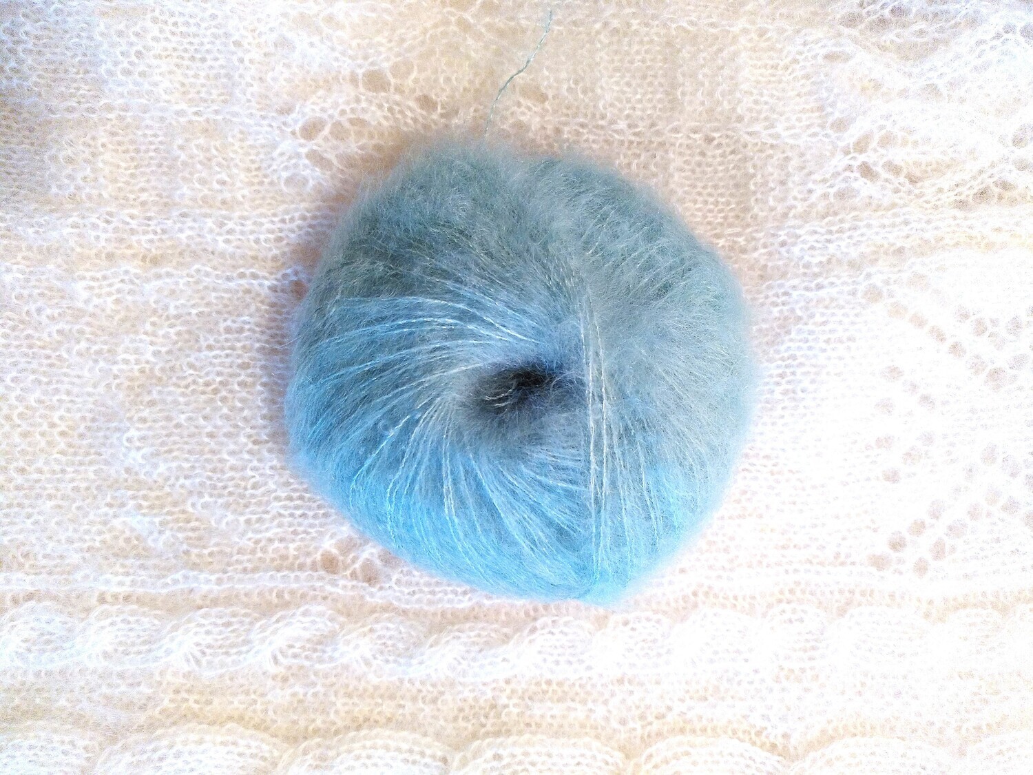 Pelote Mohair &amp;Soie couleur Amande