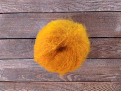 Pelote Pur Mohair couleur Soleil