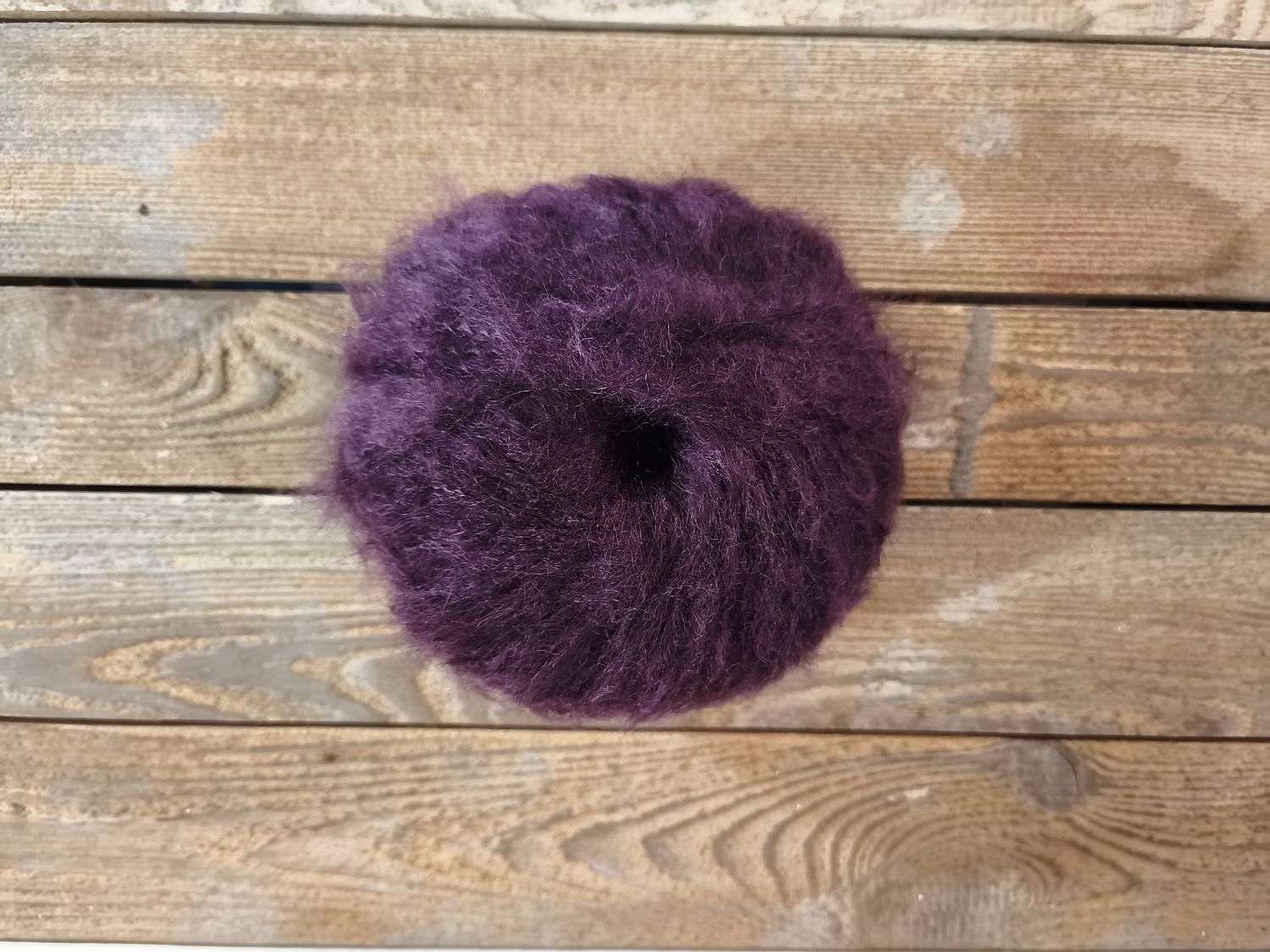 Pelote Pur Mohair couleur Cassis
