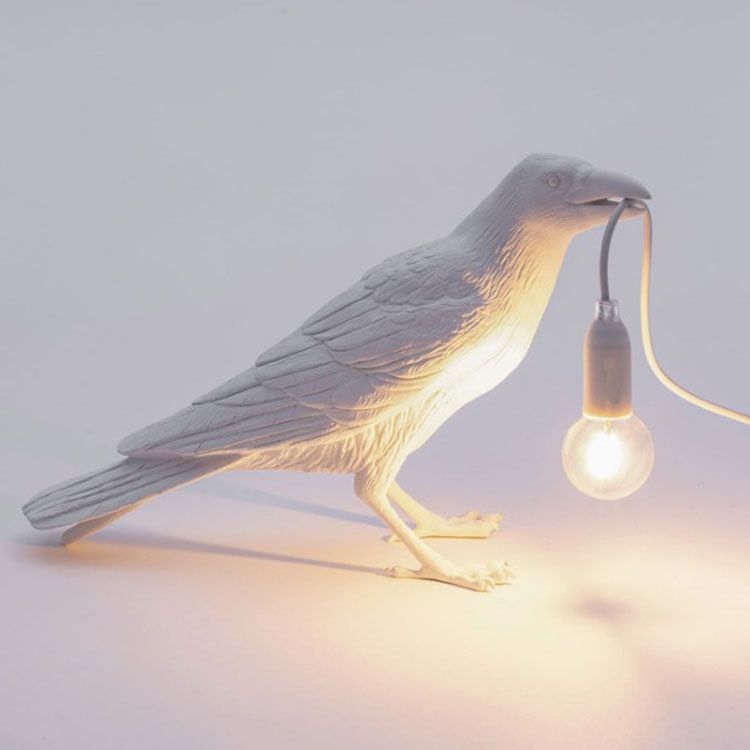 Popular Auspicious Bird Table Lamp, Personalized And Creative Bedroom Bedside Animal Shape Bird Resin Wall Lamp Decoration