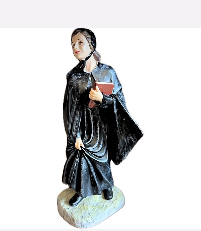 Hazard Yet Forward Seton Statue Color 9&quot;