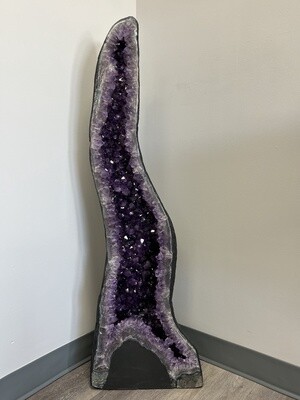 44.7” Amethyst Cathedral