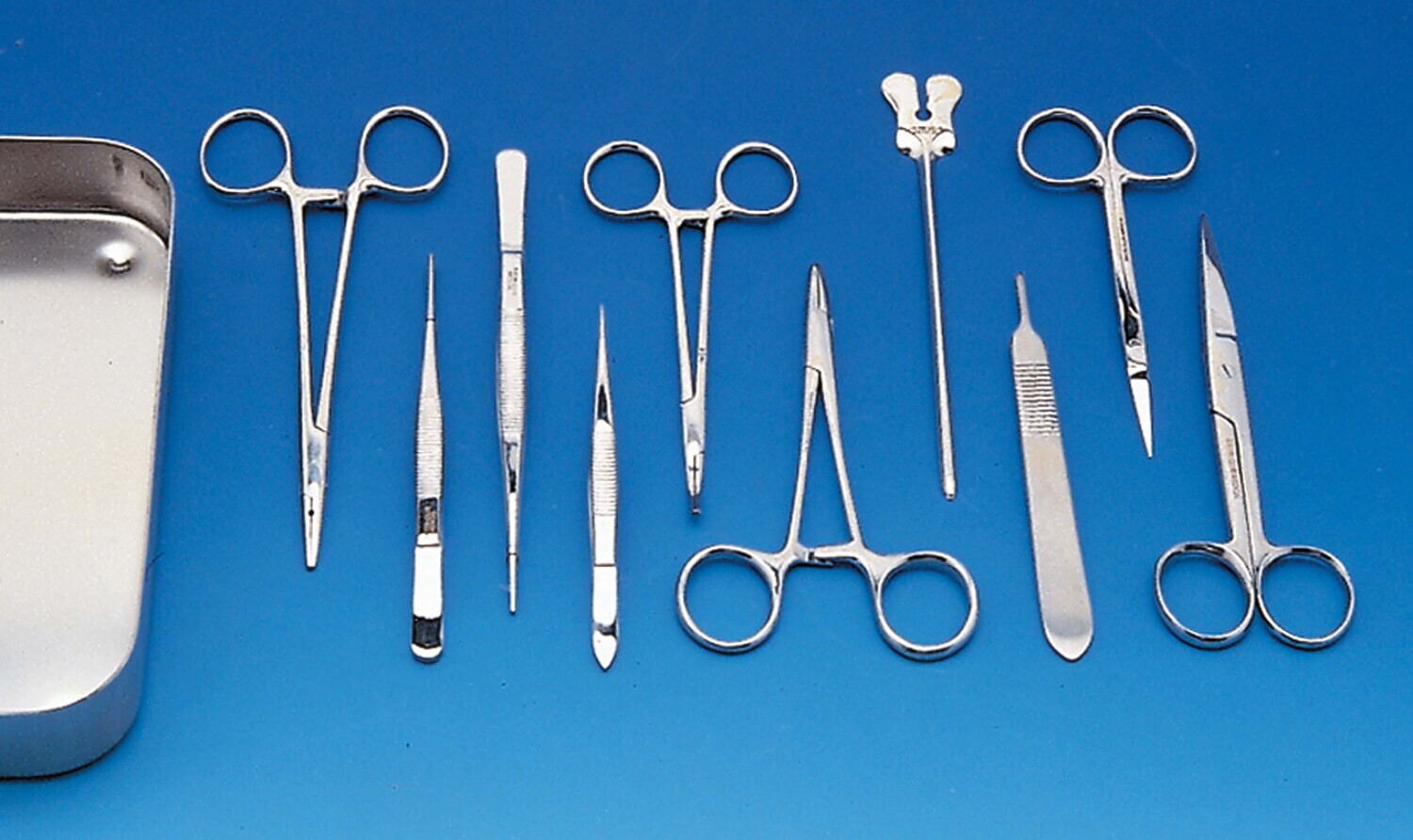 BOITE DE PETITE CHIRURGIE INOX