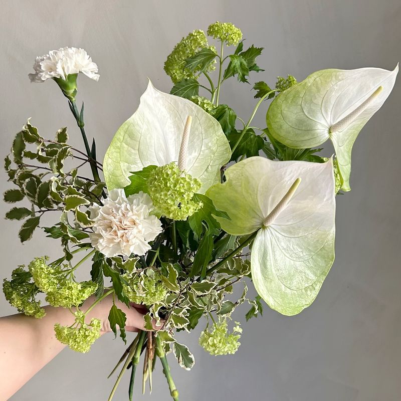 SIGNATURE BOUQUET