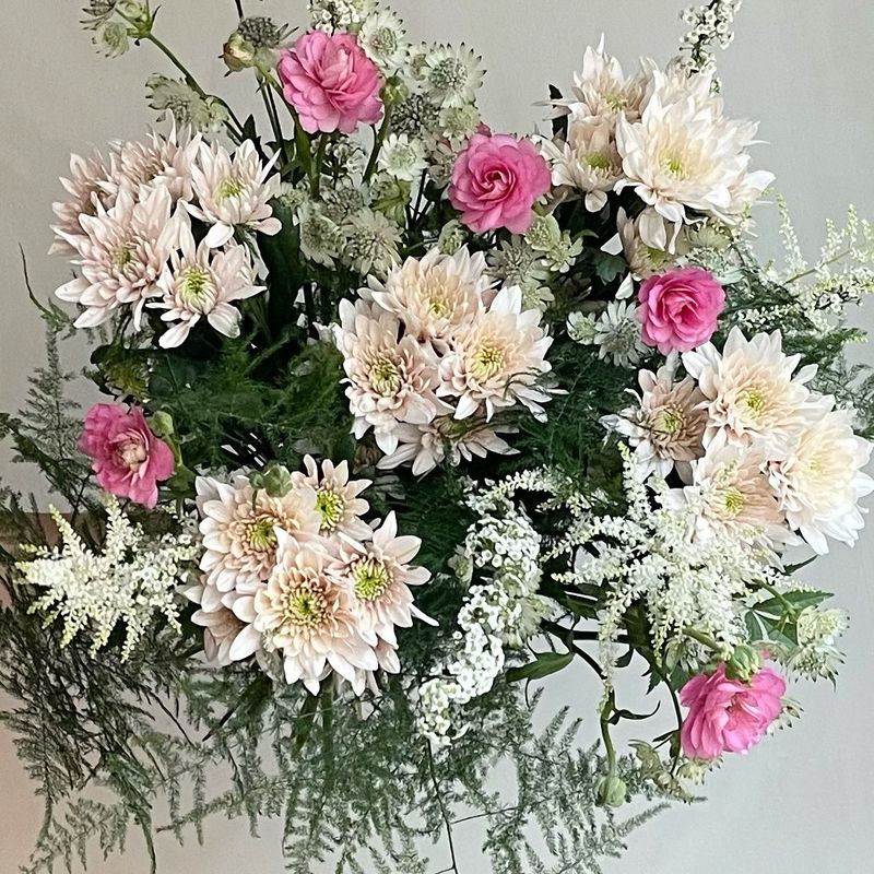 ENGLISH GARDEN BOUQUET
