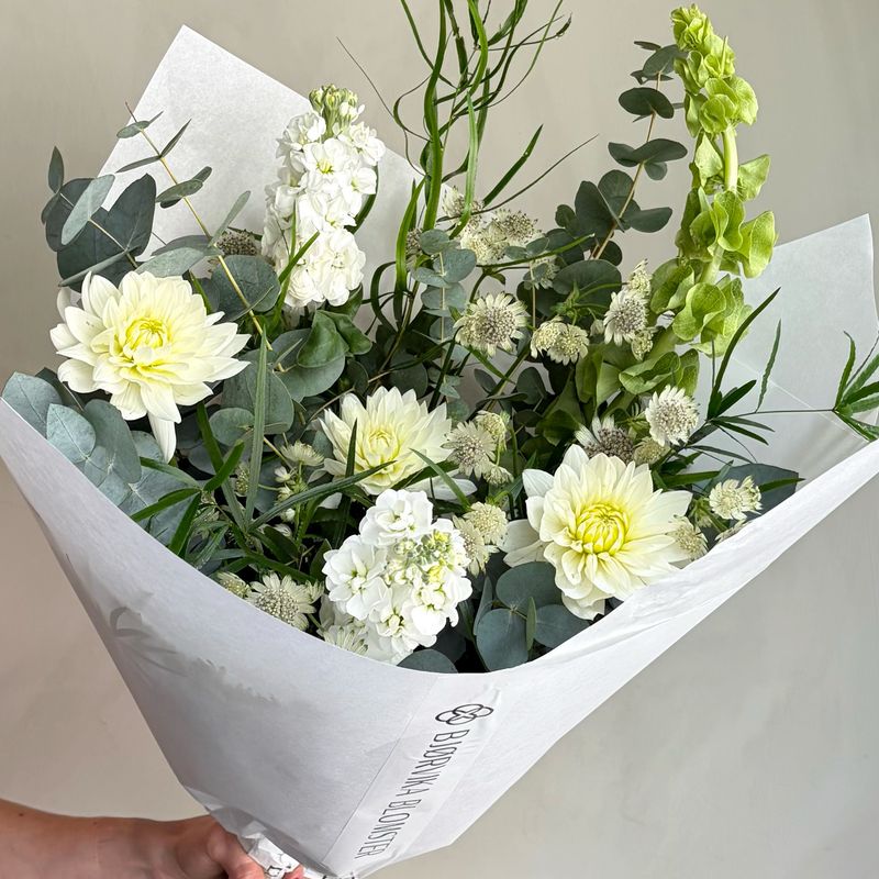 SIGNATURE BOUQUET LIGHT &amp; DELICATE