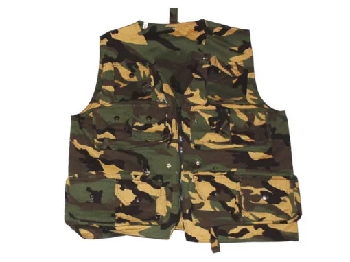 CHALECO CAMUFLAJEADO SENDERISMO.