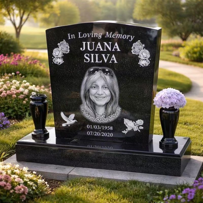 Upright serptop monument