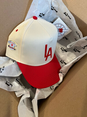 RED/CREAM LA
