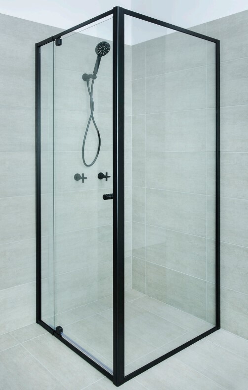 Shower Screen - Adjustable