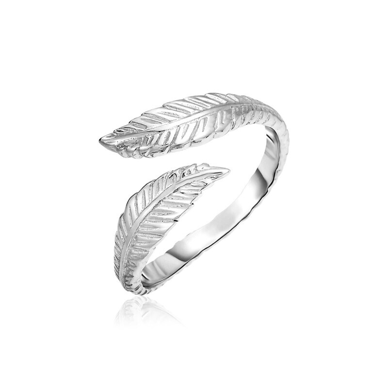 Sterling Silver Bypass Toe Ring with Leaves