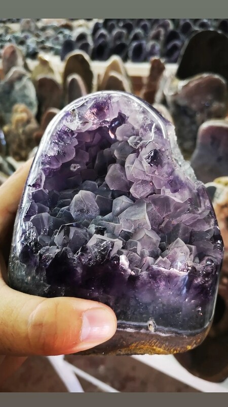 Piece amethyst sugar points