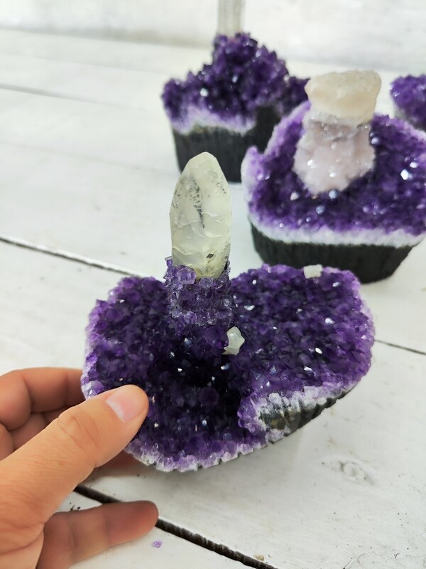 Lot two pieces Calcite