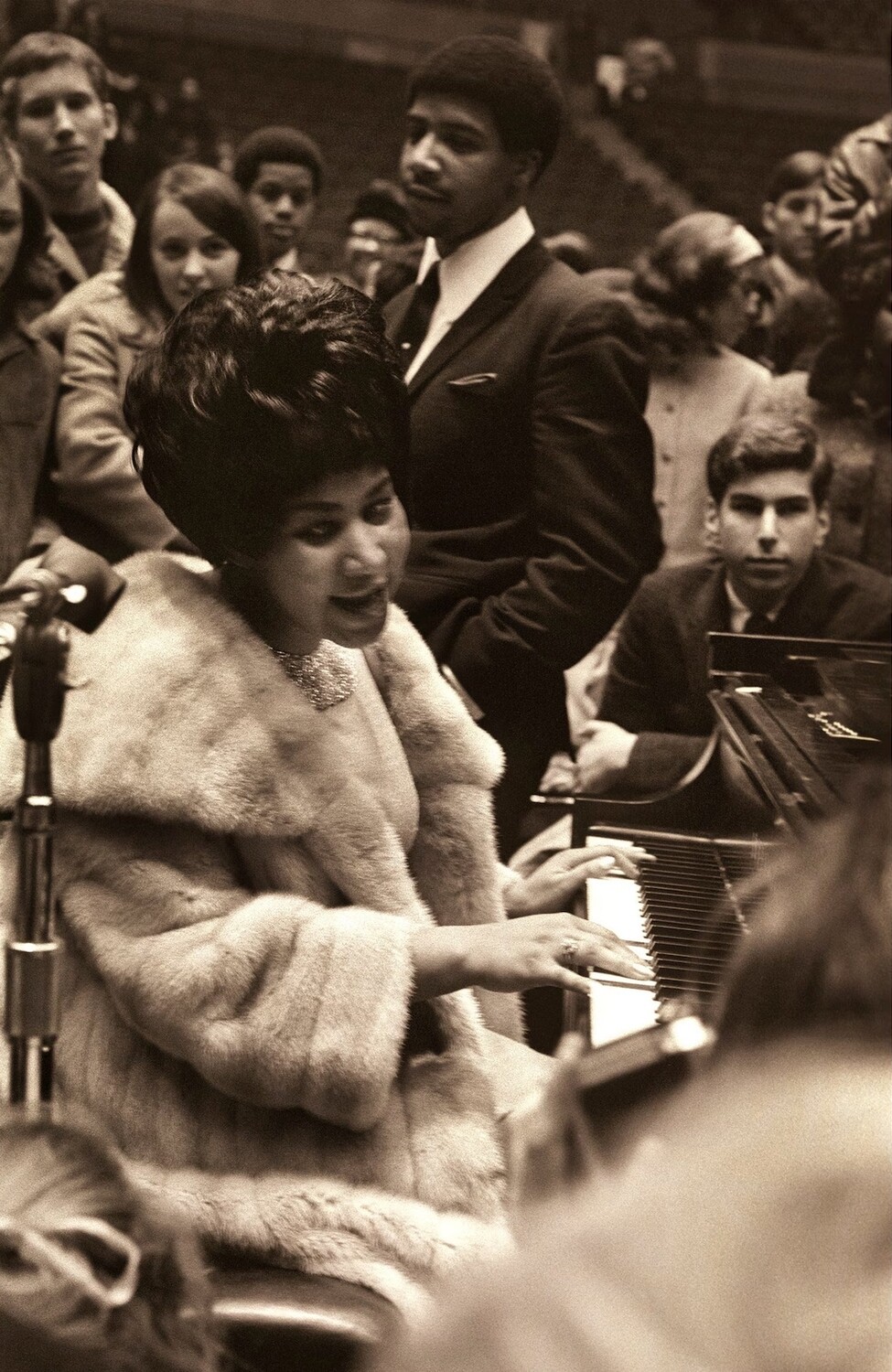 Andrew Sacks - Aretha Franklin, Ann Arbor, 1969