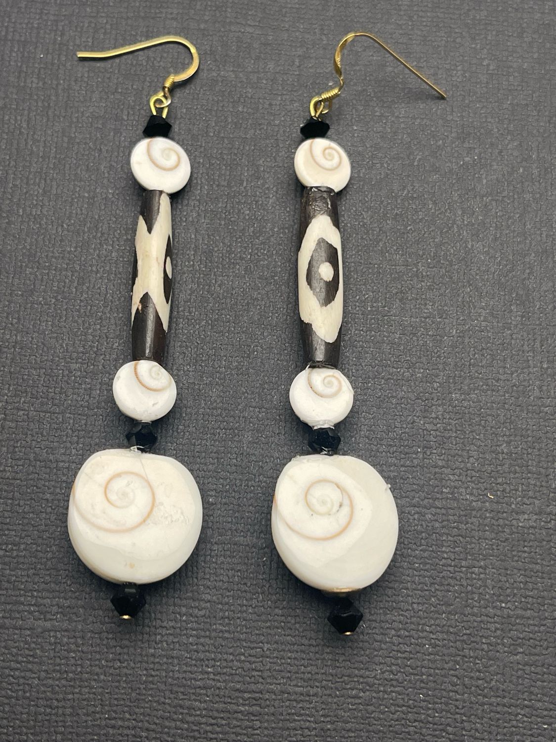 Shell, African Bead, Onyx, Gold Ear Wire