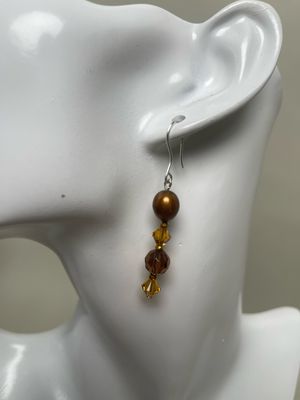 Earrings-pearl, Topaz