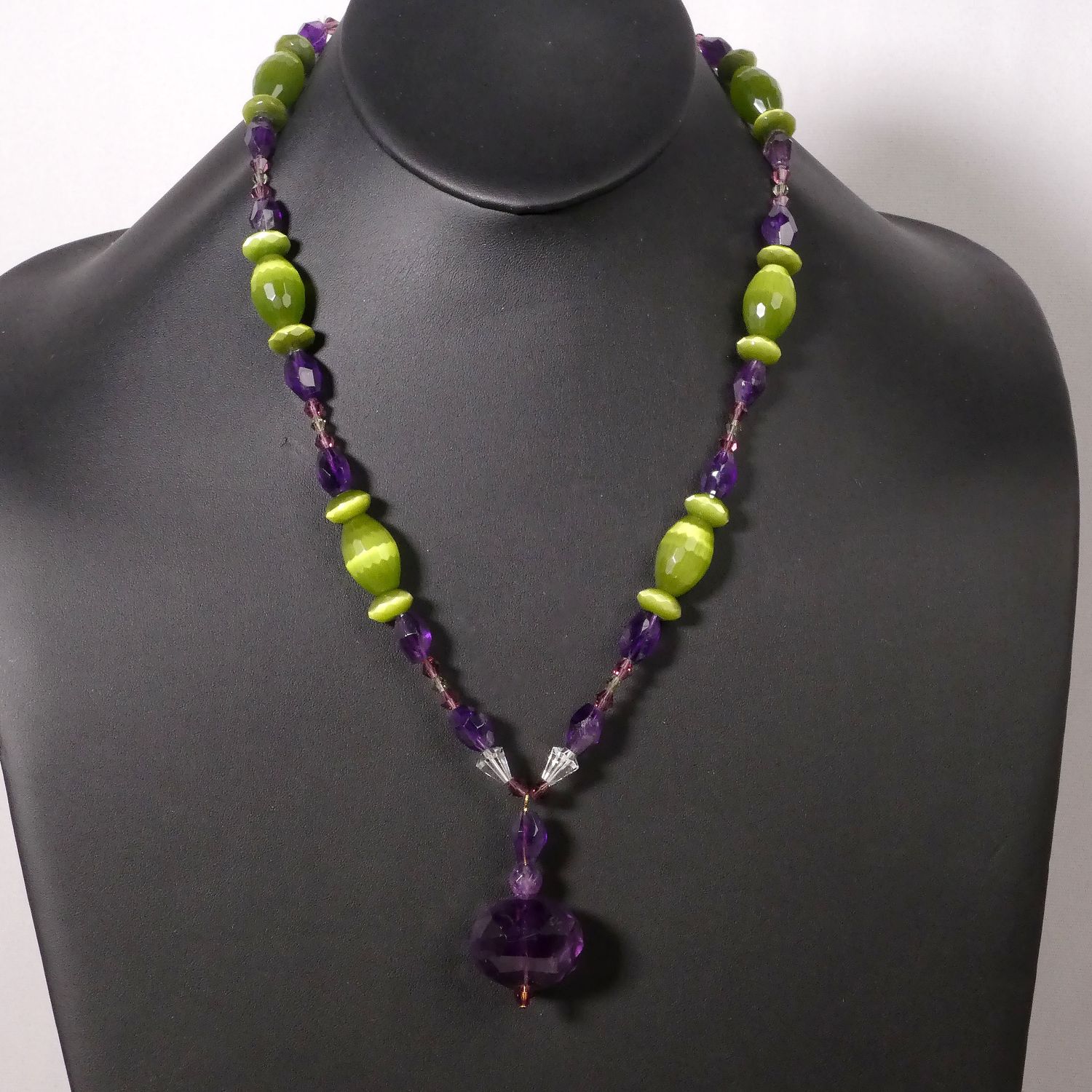 Amethyst Pendant Green Cat&#39;s Eye and Clear Quartz Beaded Necklace