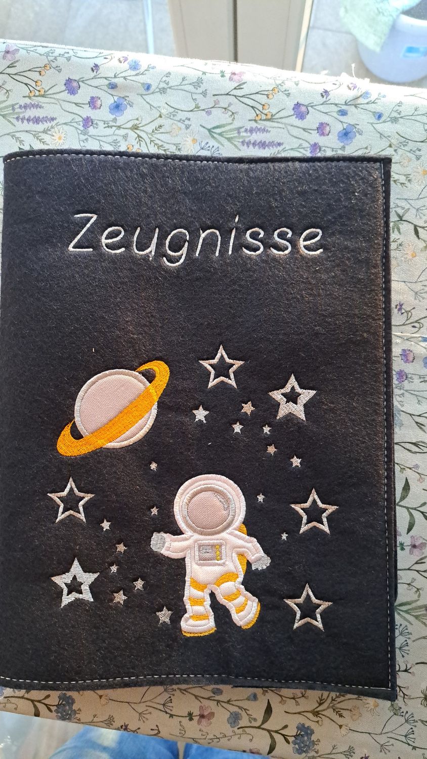 Zeugnismappe Astronaut passend zur Schultüte