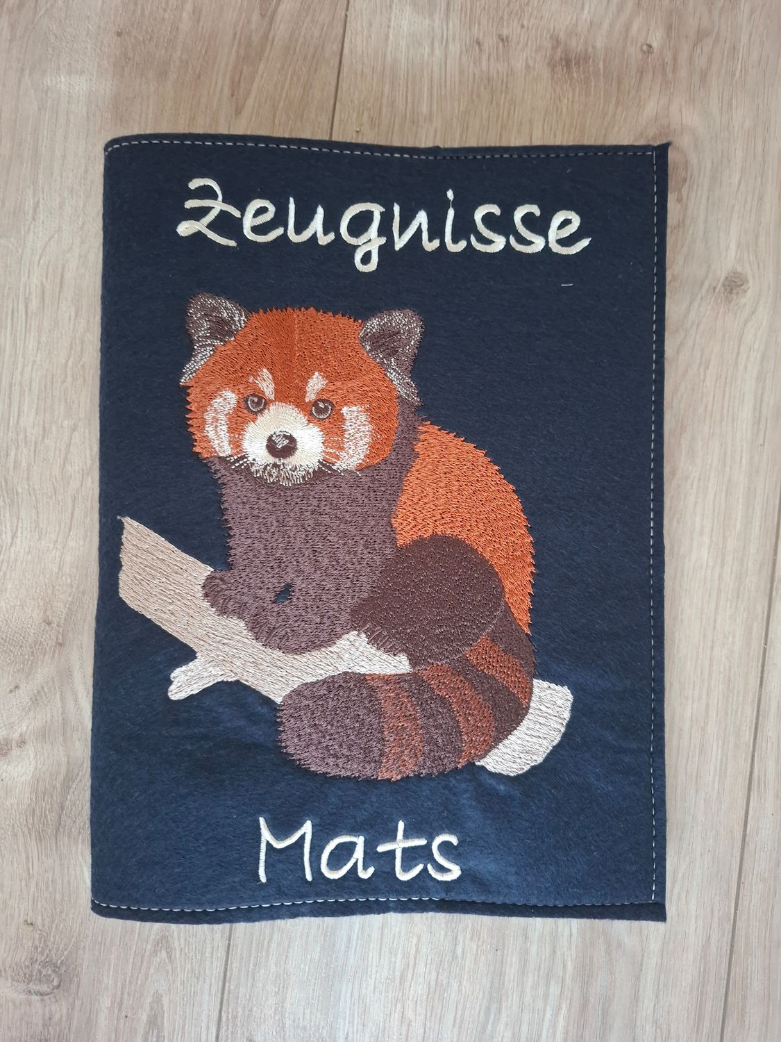 Zeugnismappe roter Panda  passend zur Schultüte