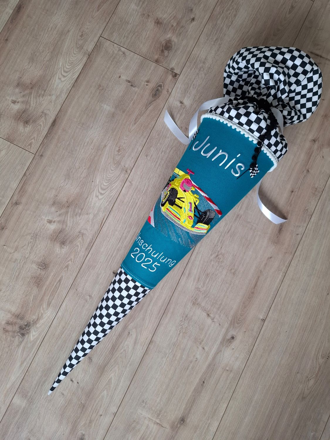 Schultüte aus Stoff "Formel 1" – Petrol/Zielflagge – 70cm