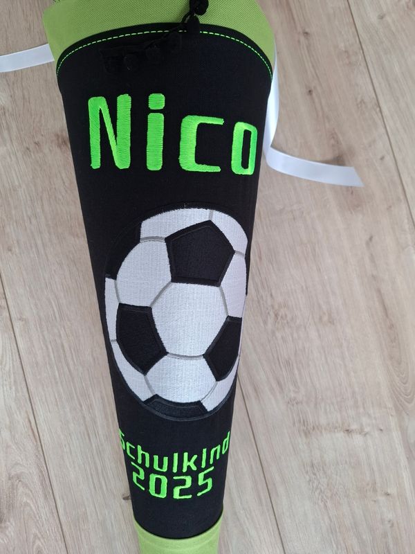 Schultüte aus Stoff "Fußball" – Schwarz/Lime – 70cm