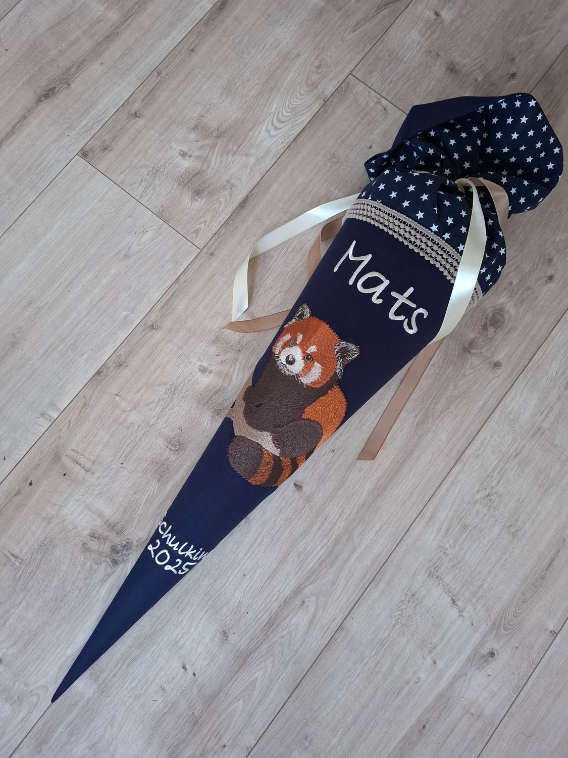 Schultüte aus Stoff "roter Panda" – Navy/Sterne – 70cm