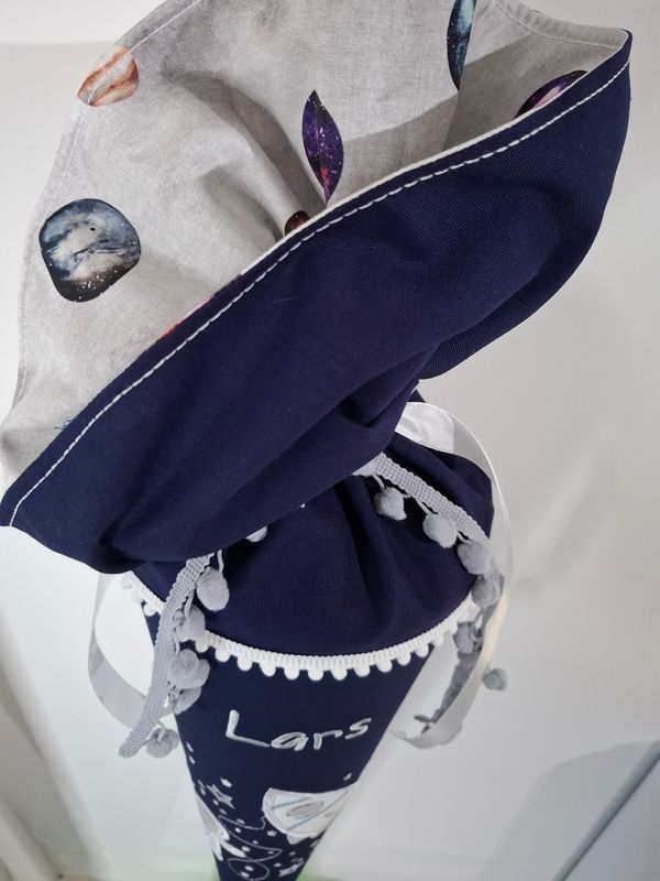 Schultüte aus Stoff "Weltraum & Rakete" – Navy/Weiß – 70cm