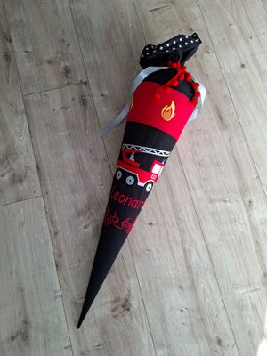 Schultüte Feuerwehr Leiterwagen schwarz