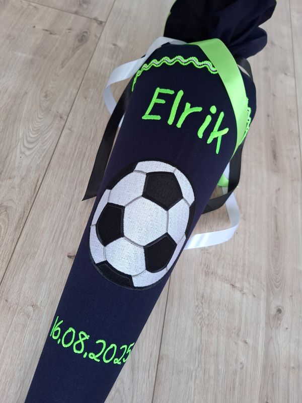 Schultüte aus Stoff "Fußball" – Schwarz/Hellgrün – 70cm