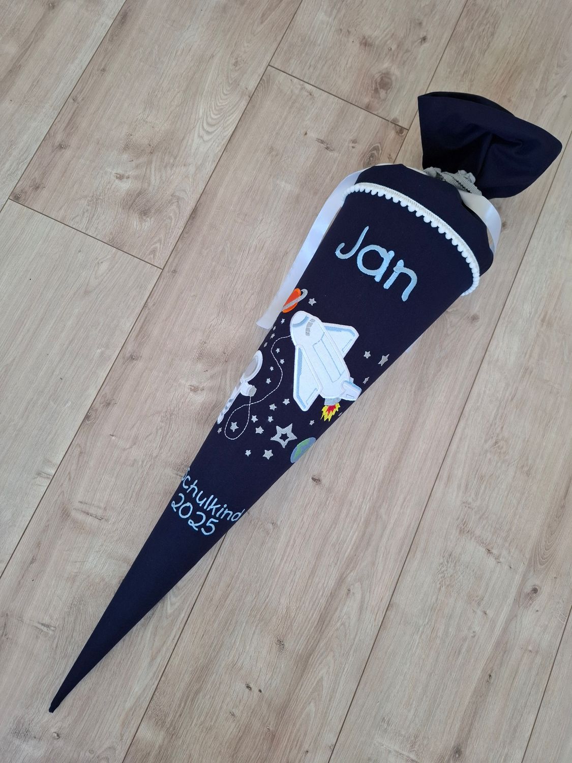 Schultüte Spaceshuttle dunkelblauer Canvas hellblaue Schrift