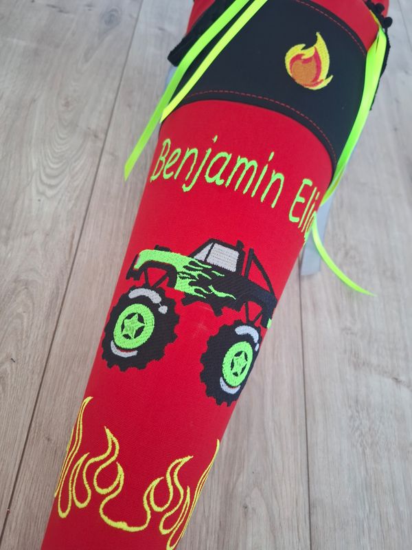Schultüte aus Stoff "Monstertruck" Rot/Schwarz