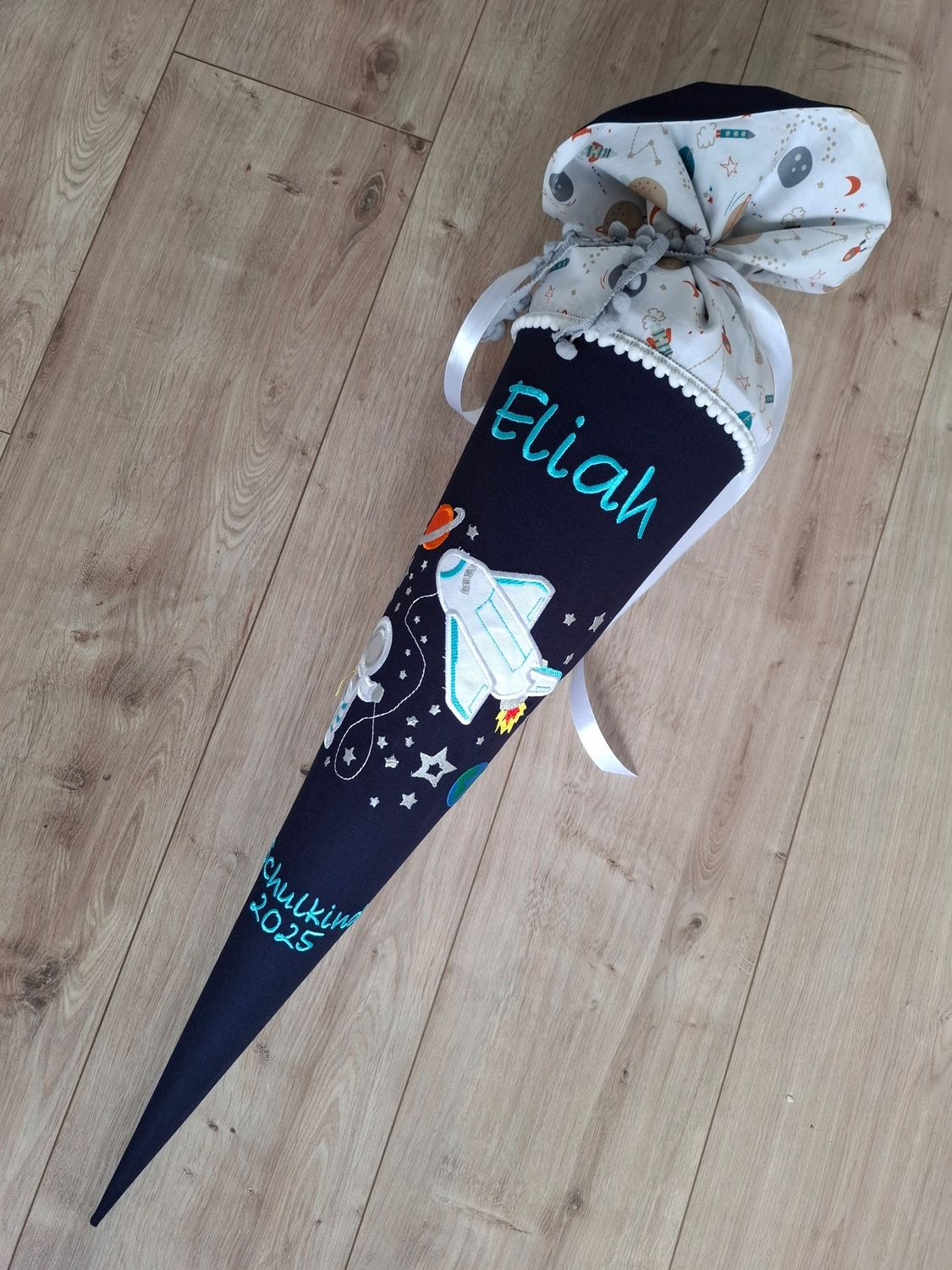 Schultüte Spaceshuttle - dunkelblauer Canvas - heller Weltraumstoff &  türkis Schrift