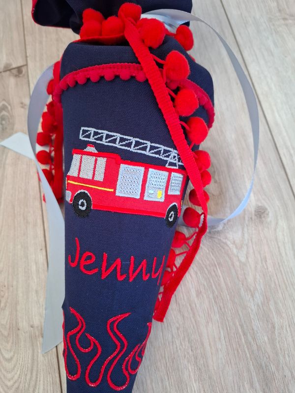 Schultüte aus Stoff "Feuerwehr" – Navy/Rot – 35 cm