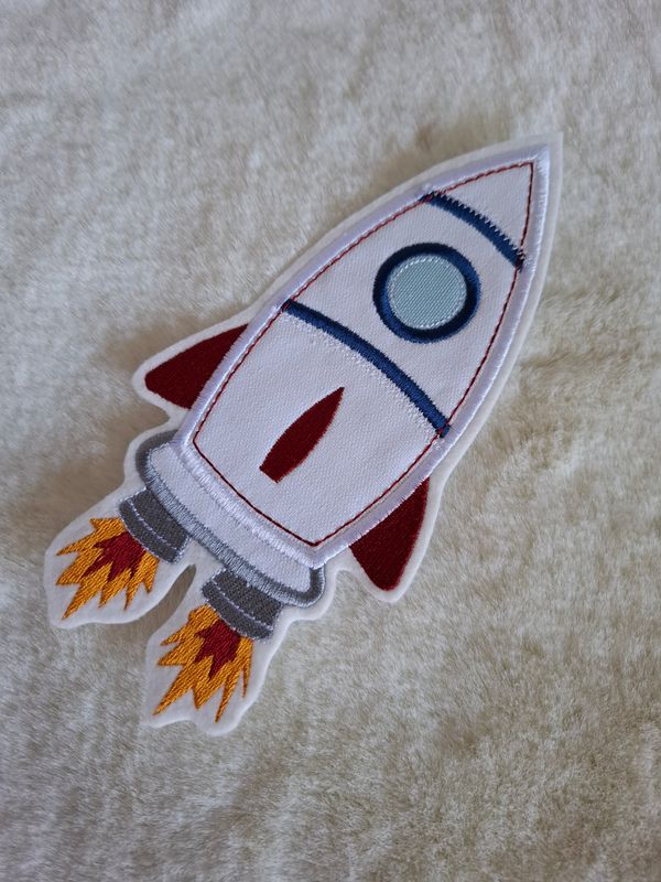 Rakete Patch zum Aufbügeln – Dunkelblau mit rot
