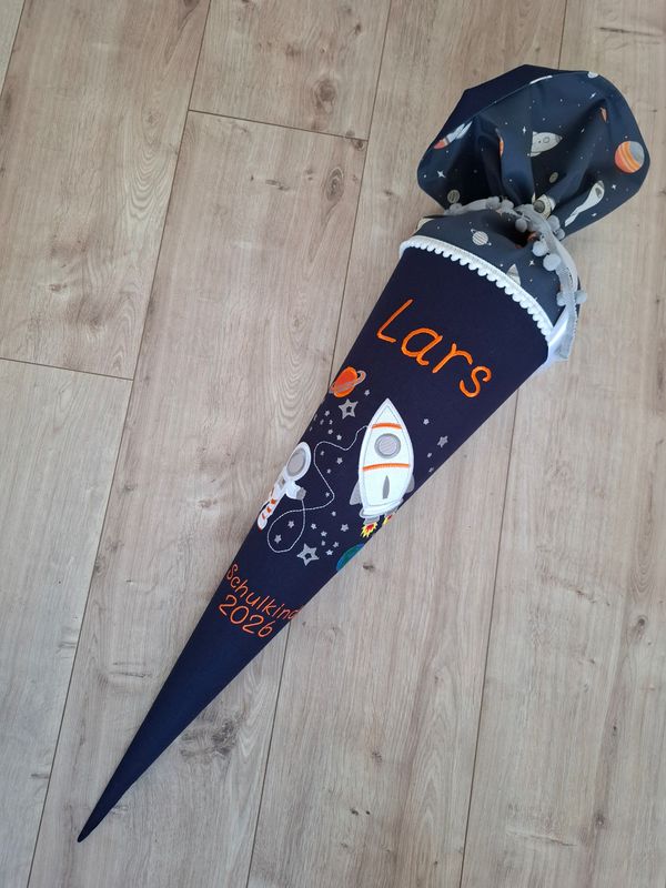 Schultüte aus Stoff Weltraum & Rakete – Navy/Orange – 70cm