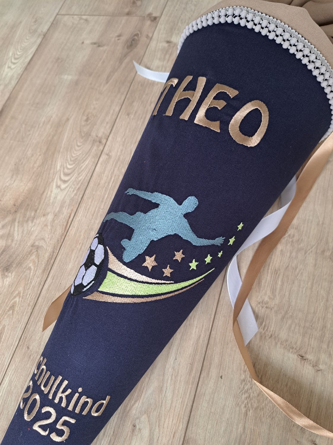Schultüte aus Stoff Fußballspieler – navy/beige – 70cm