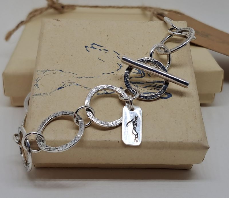 LINKED BRACELET