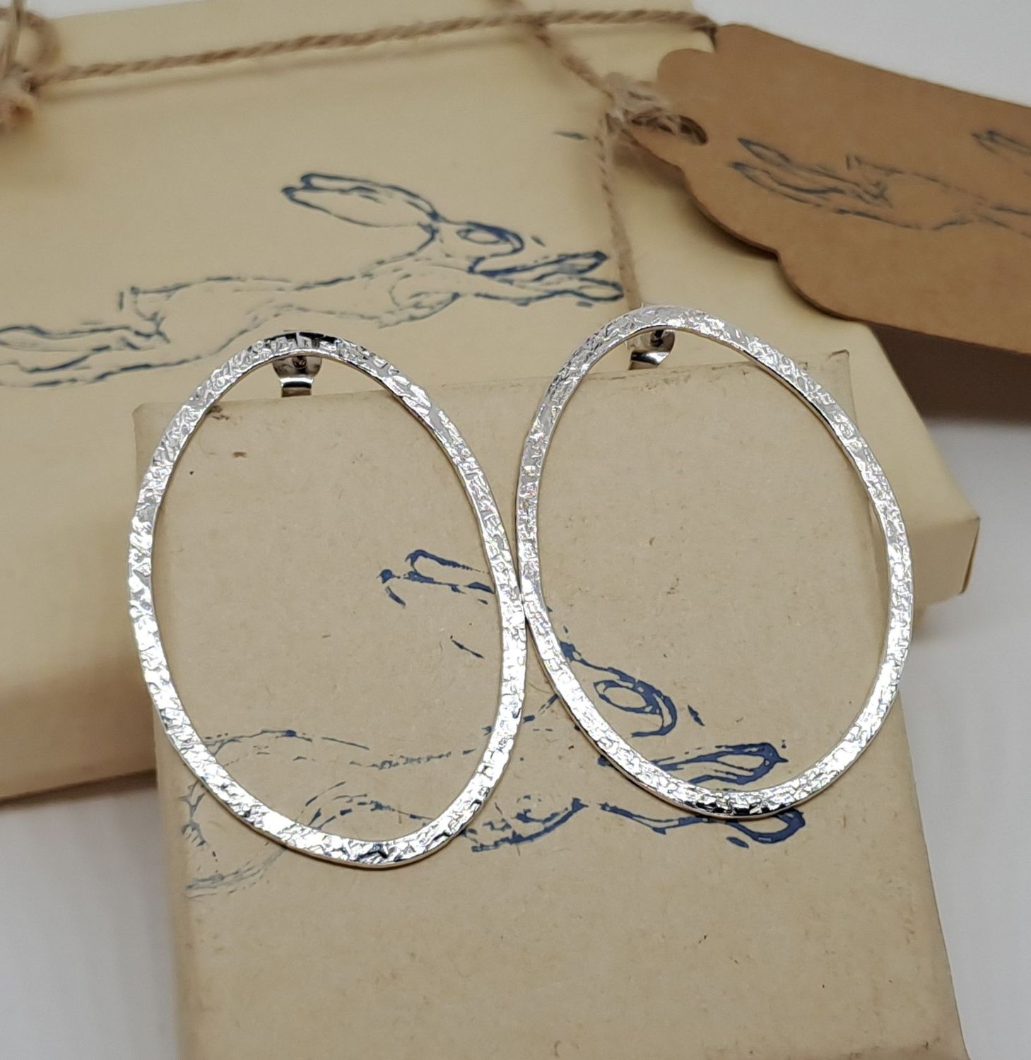 LARGE OVAL STUDS