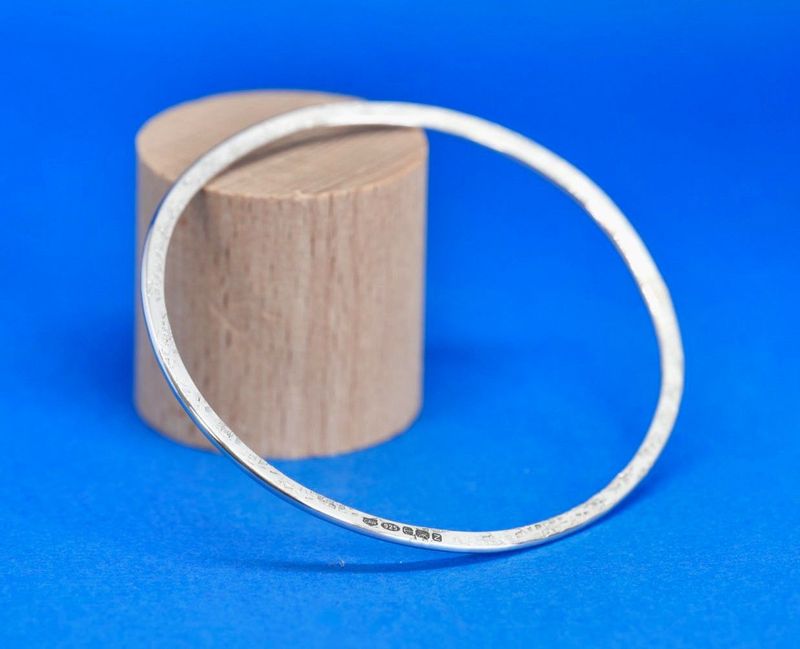 FLAT OVAL