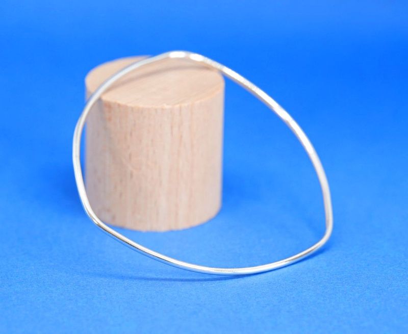 TRIANGULAR BANGLE