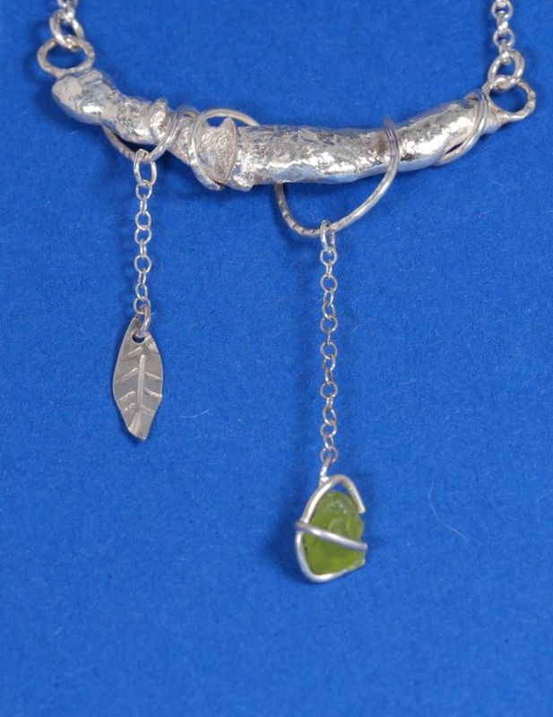 PERIDOT TWIG NECKLACE